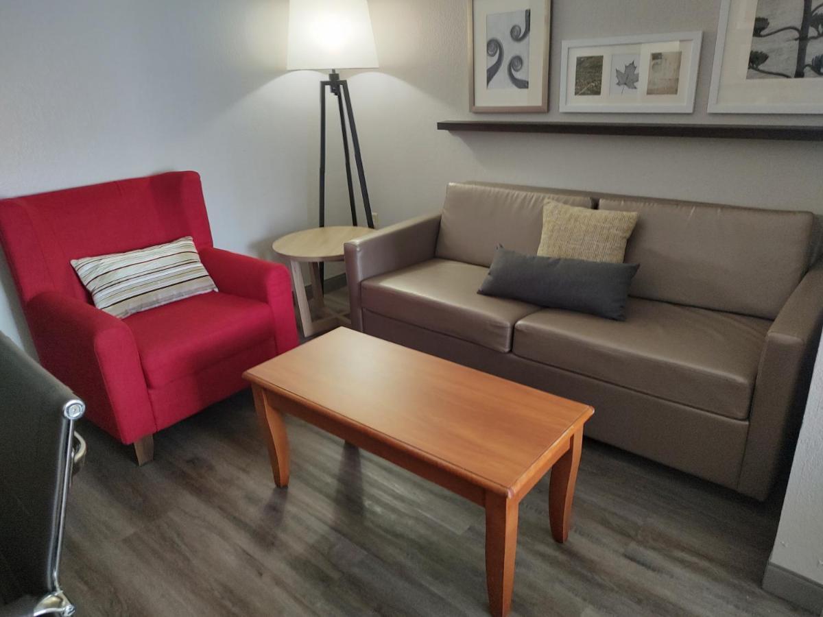 Country Inn & Suites By Radisson, Hinesville, Ga Εξωτερικό φωτογραφία