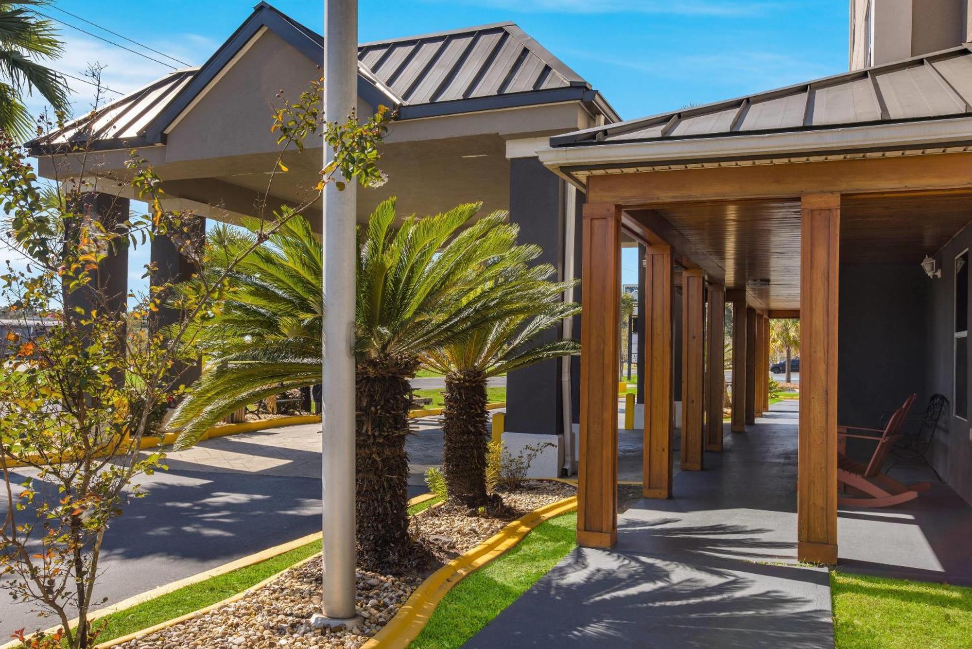 Country Inn & Suites By Radisson, Hinesville, Ga Εξωτερικό φωτογραφία